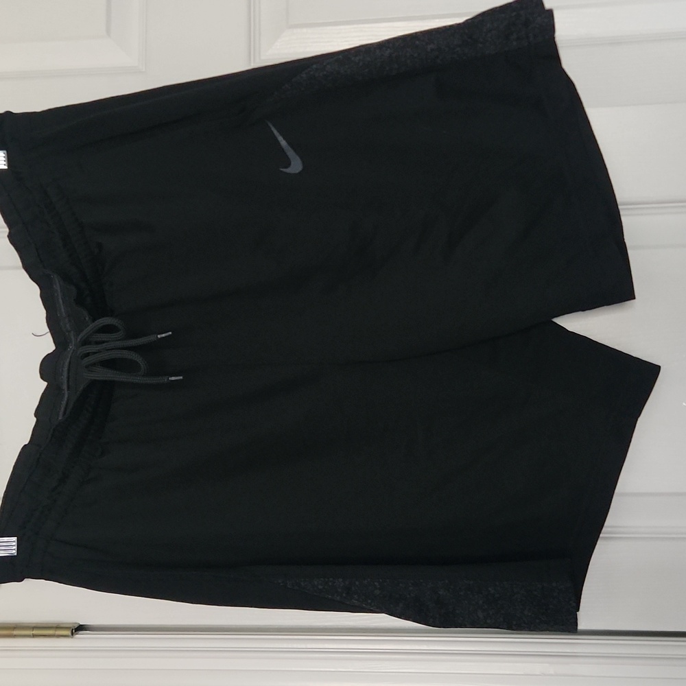 NIKE DRI FIT SHORTS